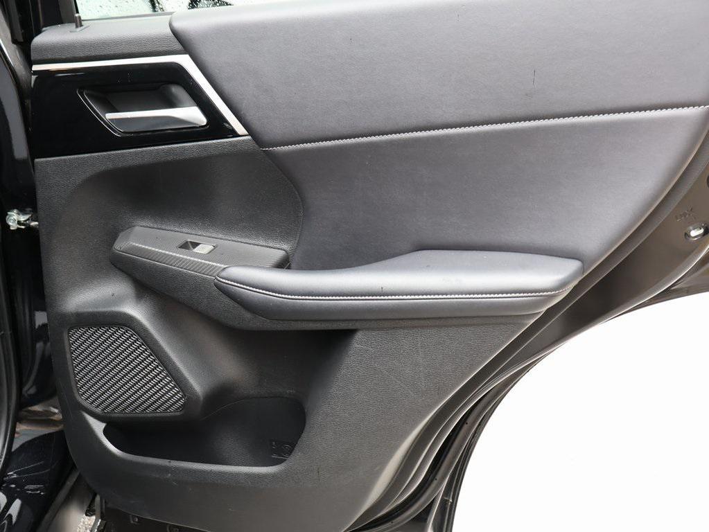 used 2024 Mitsubishi Outlander car, priced at $23,899