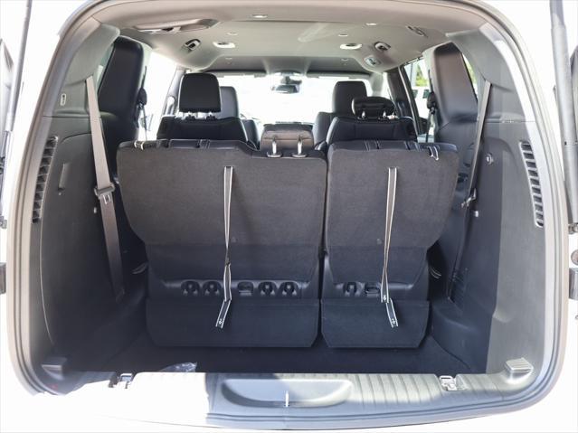new 2025 Chrysler Pacifica car, priced at $39,252