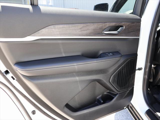 new 2025 Jeep Grand Cherokee L car, priced at $48,709