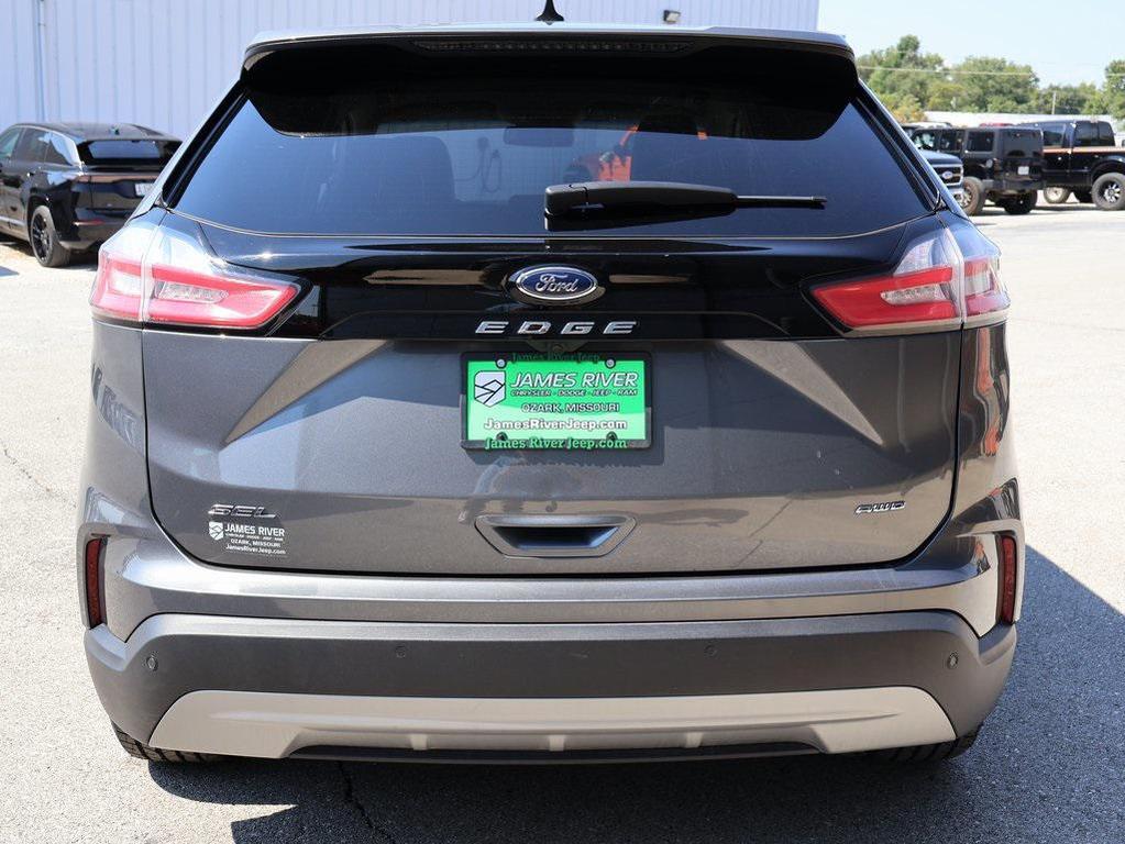 used 2024 Ford Edge car, priced at $22,399