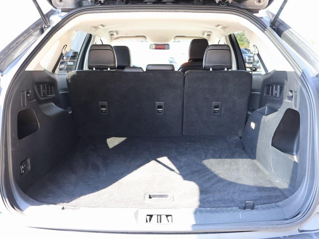 used 2024 Ford Edge car, priced at $22,399