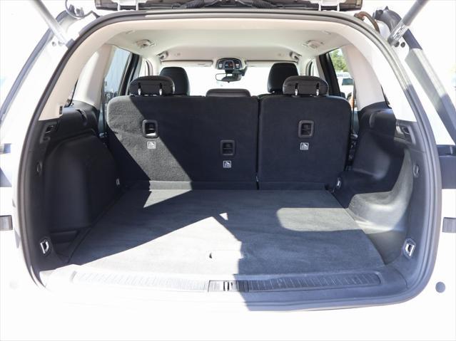 used 2023 Jeep Grand Cherokee car, priced at $28,699