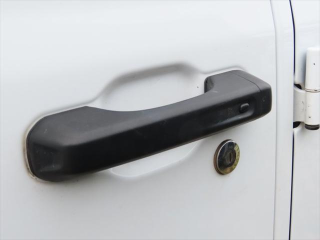 used 2023 Jeep Grand Cherokee car, priced at $29,892