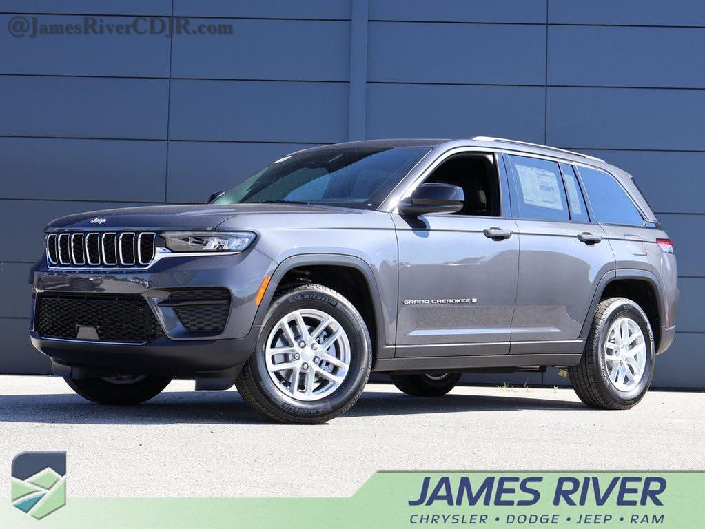 new 2025 Jeep Grand Cherokee car, priced at $34,111