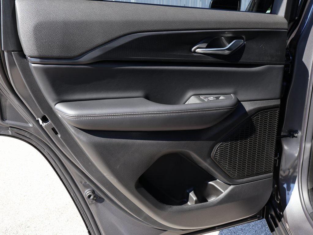 new 2025 Jeep Grand Cherokee car, priced at $34,011