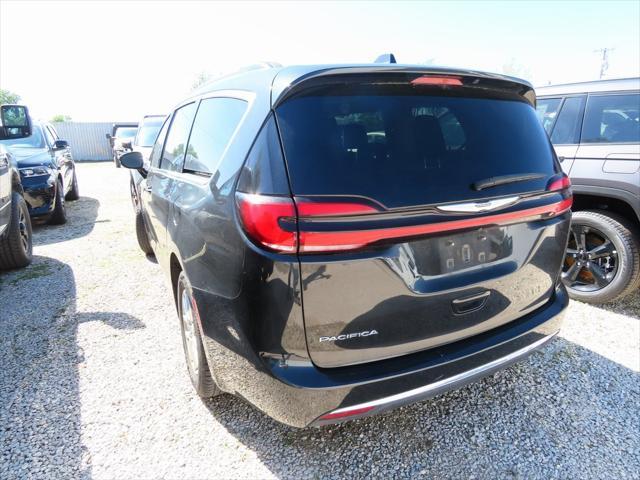 used 2022 Chrysler Pacifica car, priced at $20,999