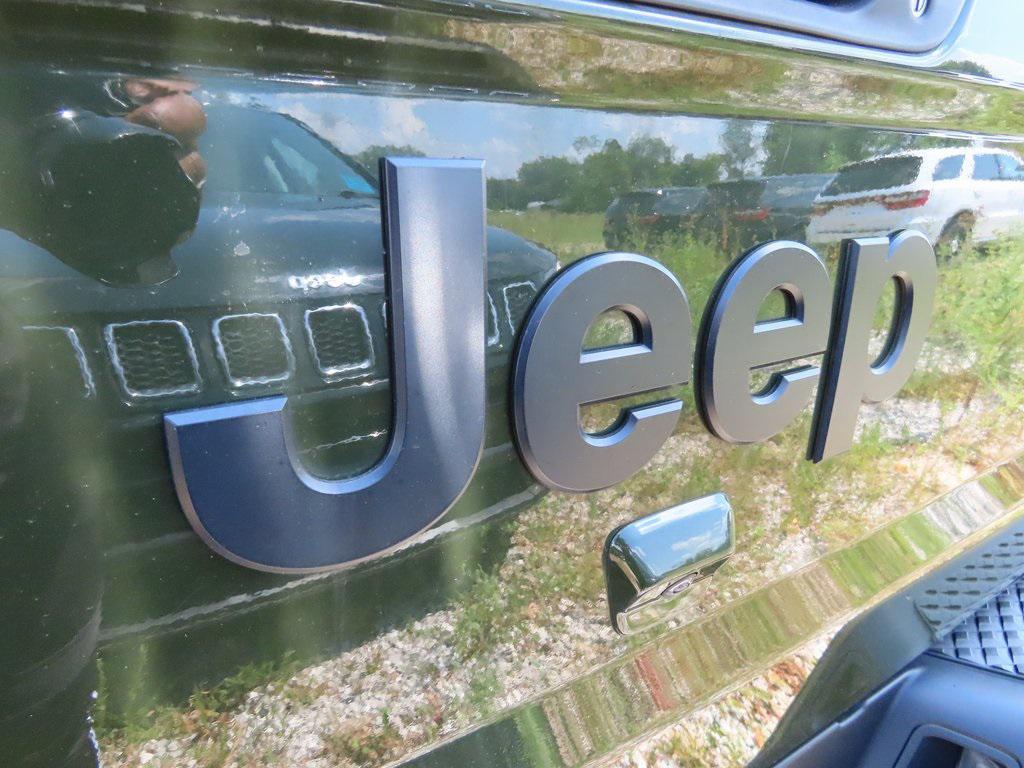 used 2022 Jeep Gladiator car, priced at $29,699