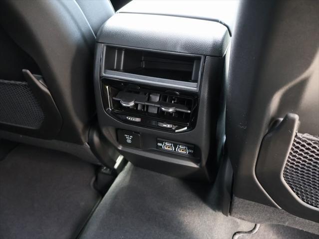 new 2025 Jeep Grand Cherokee car, priced at $40,160