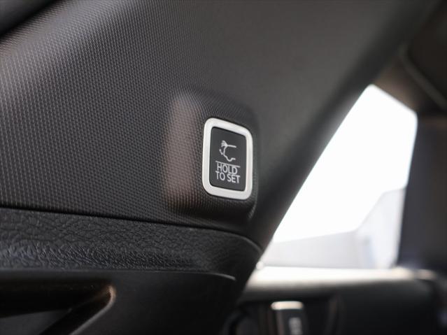 new 2025 Jeep Grand Cherokee car, priced at $40,160