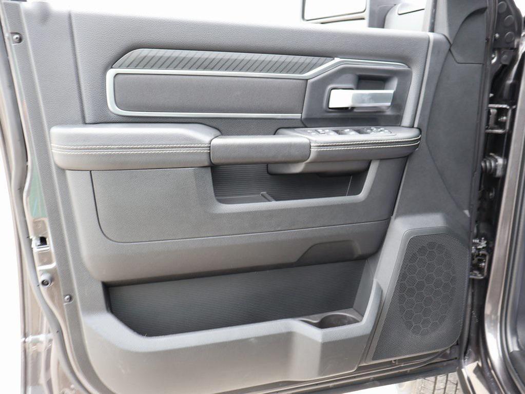 new 2025 Ram 3500 car, priced at $65,725