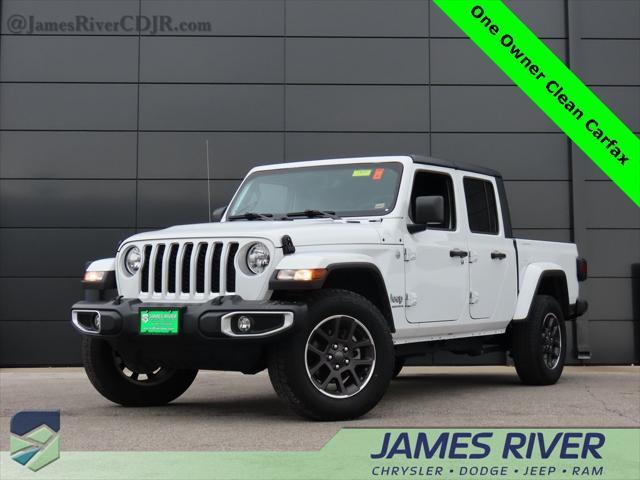 used 2023 Jeep Gladiator car, priced at $31,620