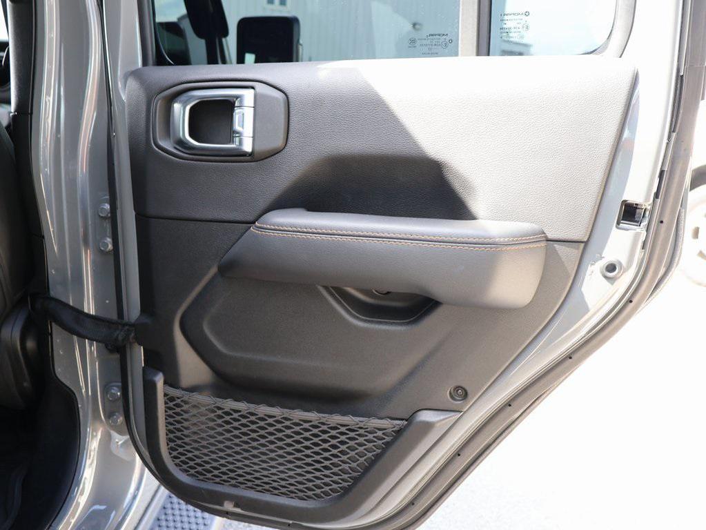 used 2022 Jeep Wrangler Unlimited car, priced at $38,314