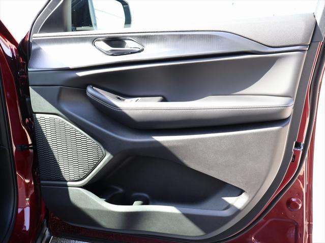 new 2025 Jeep Grand Cherokee L car, priced at $41,984