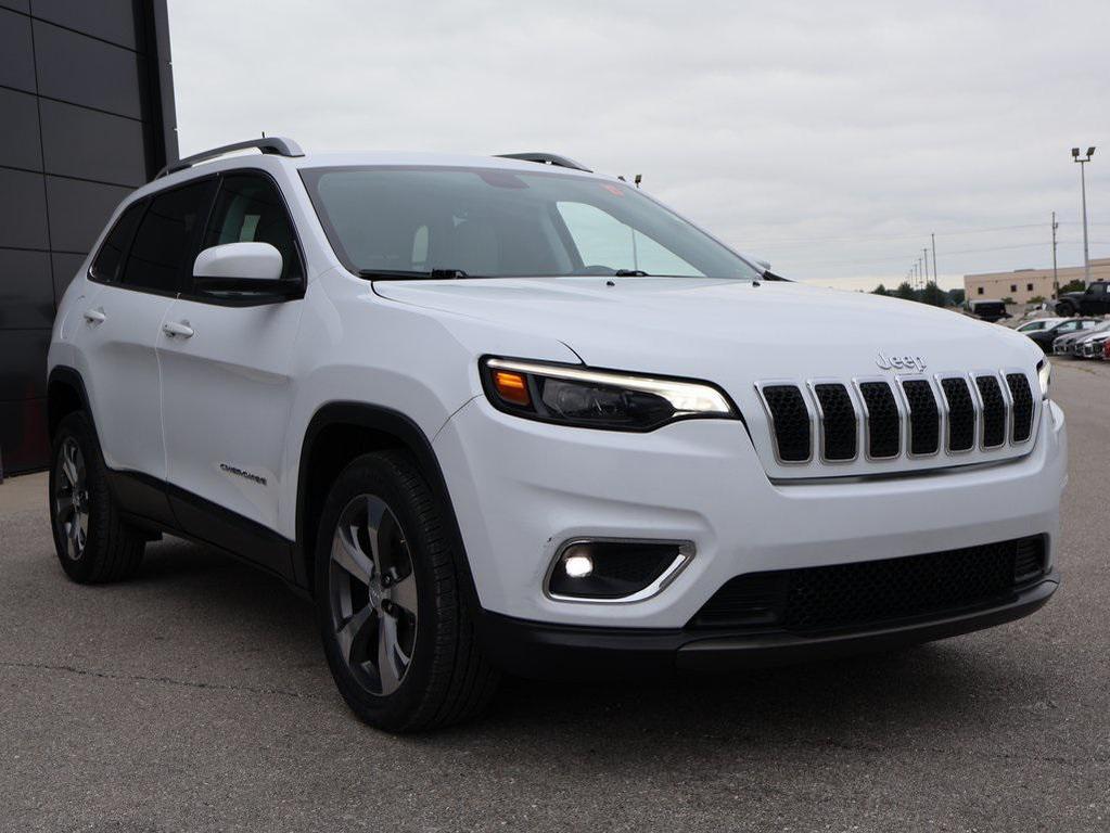 used 2019 Jeep Cherokee car, priced at $15,199