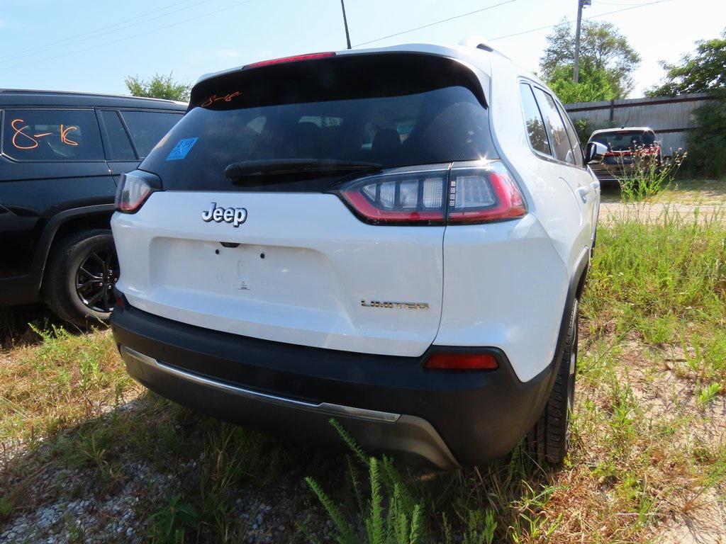 used 2019 Jeep Cherokee car, priced at $15,499