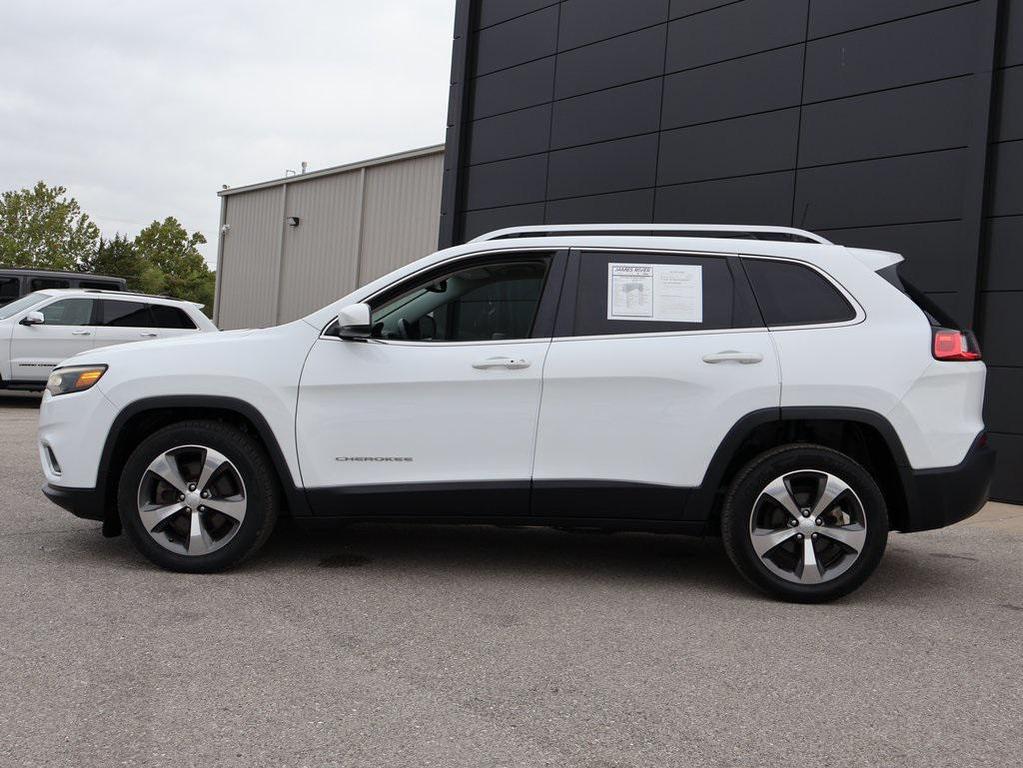 used 2019 Jeep Cherokee car, priced at $15,199
