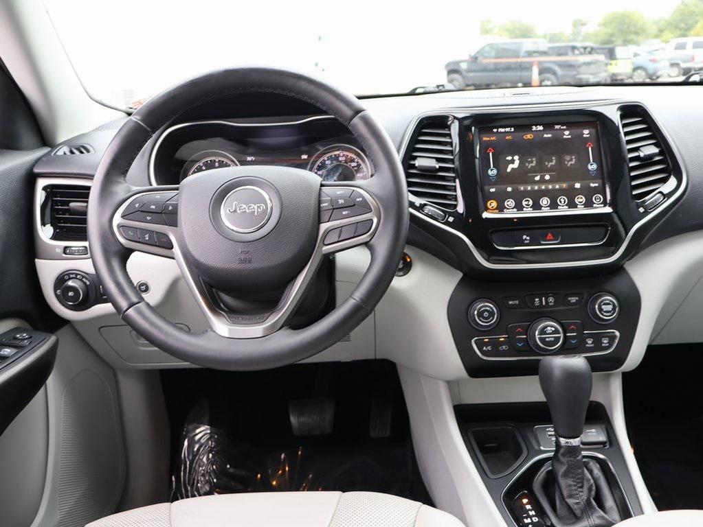 used 2019 Jeep Cherokee car, priced at $15,199