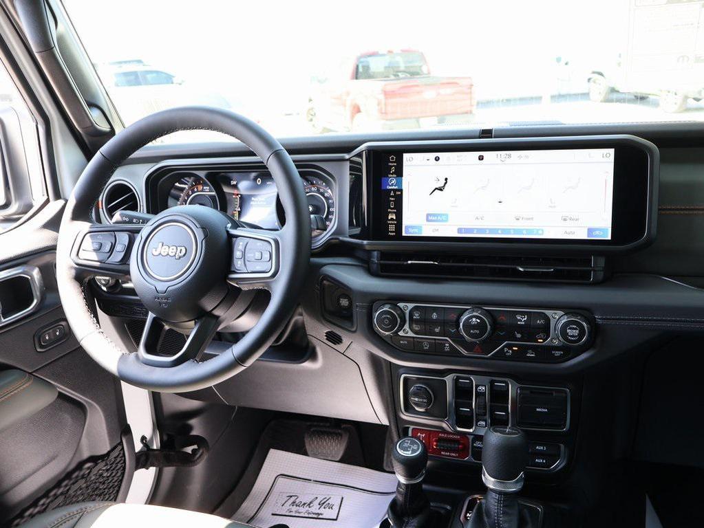 new 2025 Jeep Gladiator car, priced at $51,485