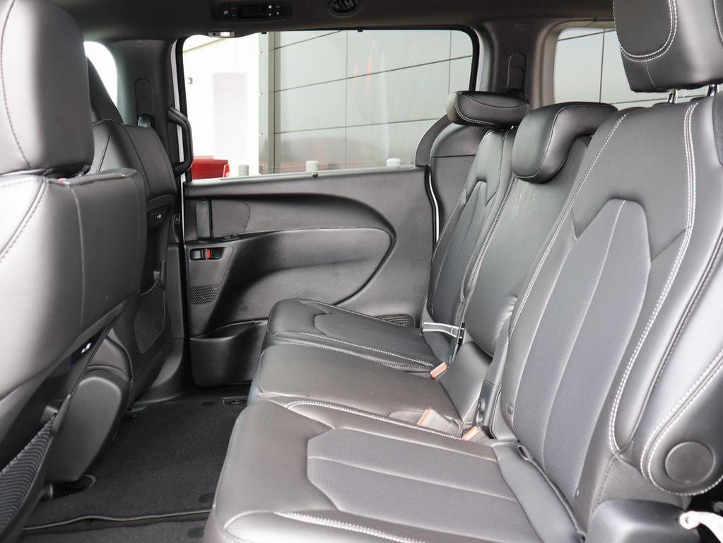 new 2026 Chrysler Pacifica car, priced at $43,272