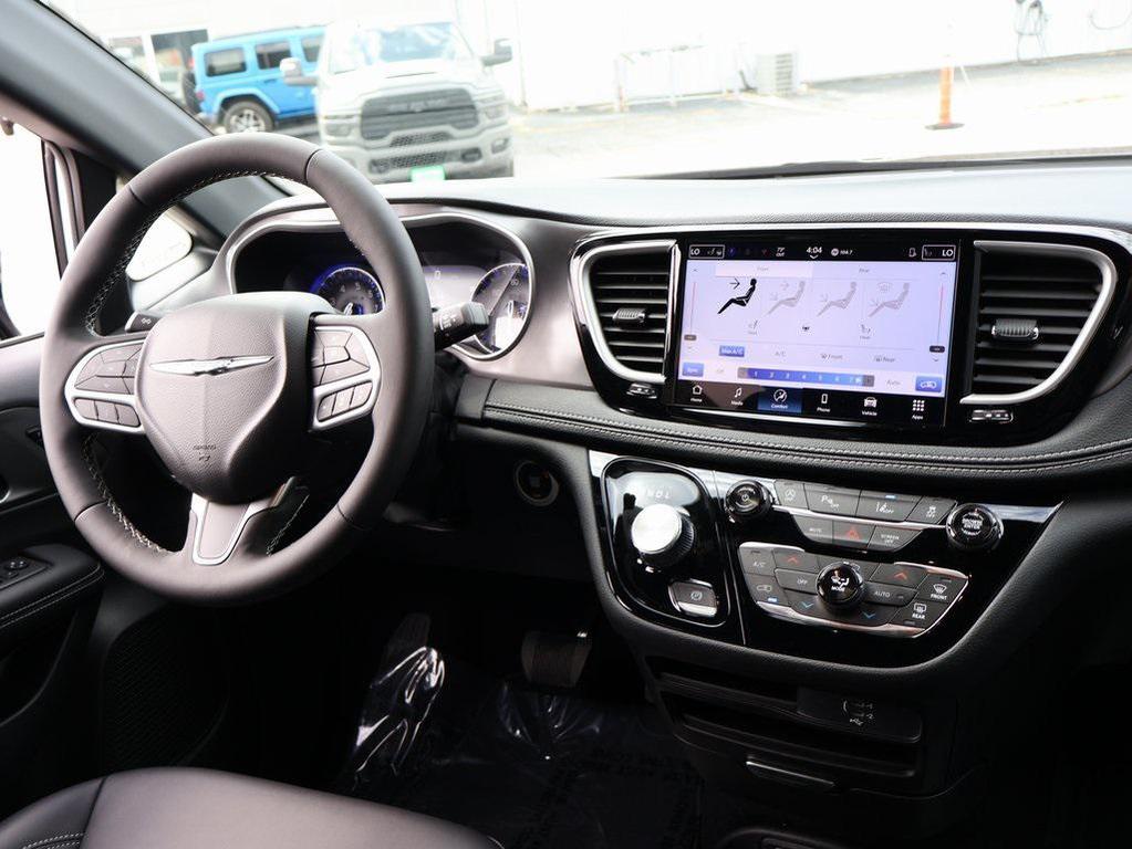 new 2026 Chrysler Pacifica car, priced at $43,272