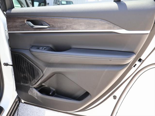 new 2025 Jeep Grand Cherokee L car, priced at $48,709