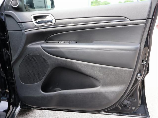 used 2022 Jeep Grand Cherokee car, priced at $29,269
