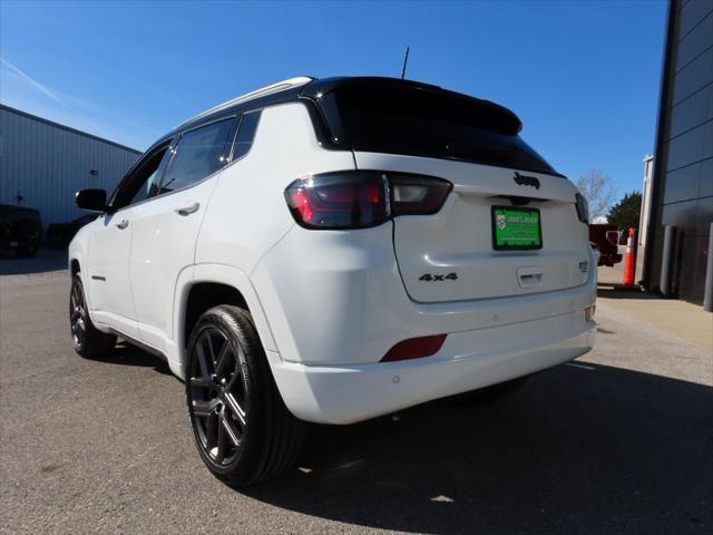 new 2025 Jeep Compass car, priced at $33,571