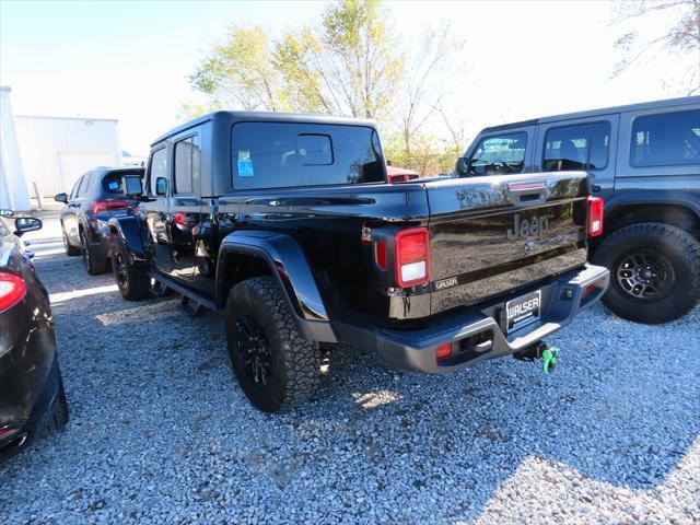 used 2022 Jeep Gladiator car, priced at $35,493