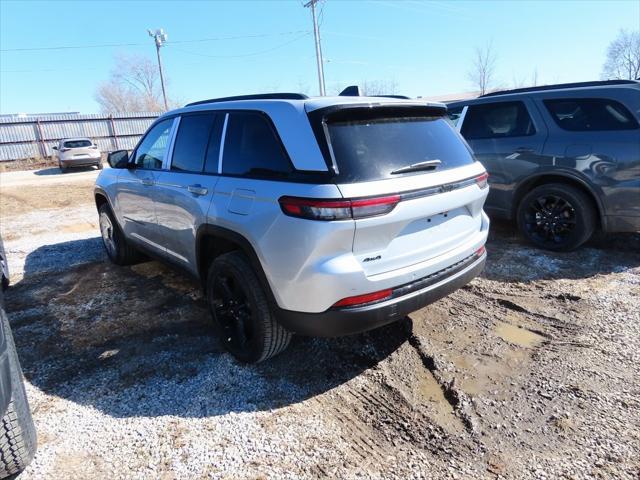 new 2025 Jeep Grand Cherokee car, priced at $43,025