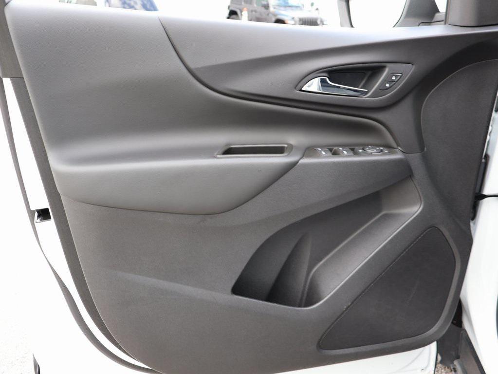 used 2021 Chevrolet Equinox car, priced at $19,699