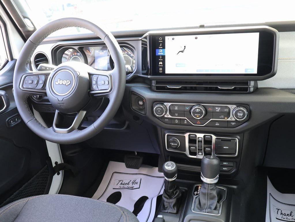 new 2025 Jeep Gladiator car, priced at $46,091
