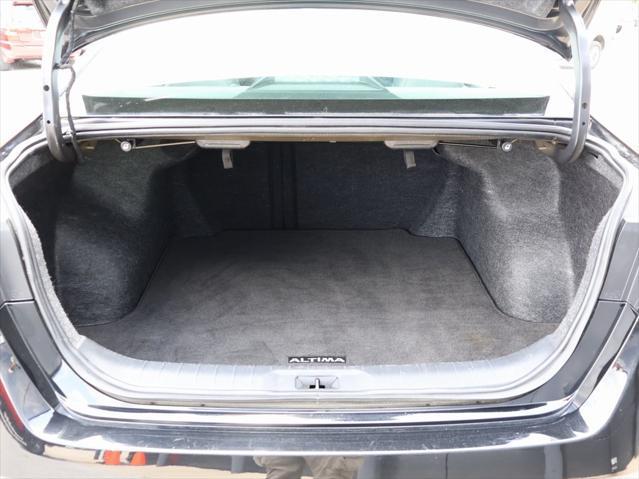 used 2024 Nissan Altima car, priced at $21,799
