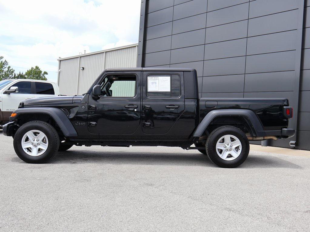 used 2023 Jeep Gladiator car, priced at $29,199