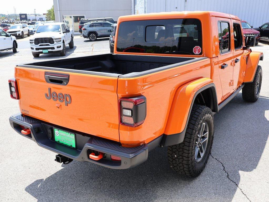 new 2025 Jeep Gladiator car, priced at $58,300