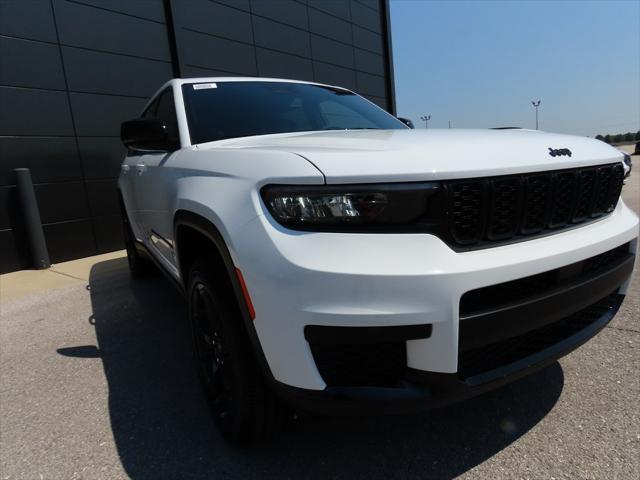 new 2024 Jeep Grand Cherokee L car, priced at $45,275