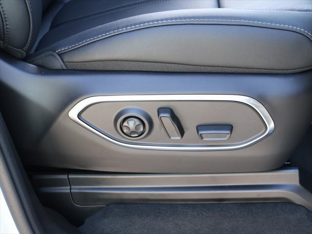 new 2025 Jeep Wagoneer L car, priced at $73,435