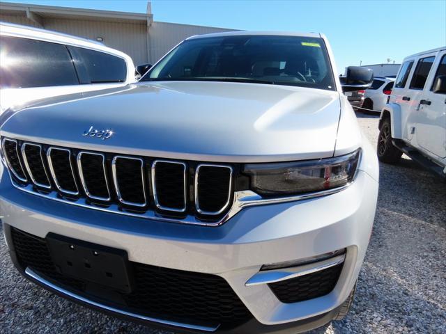 used 2023 Jeep Grand Cherokee car, priced at $39,199