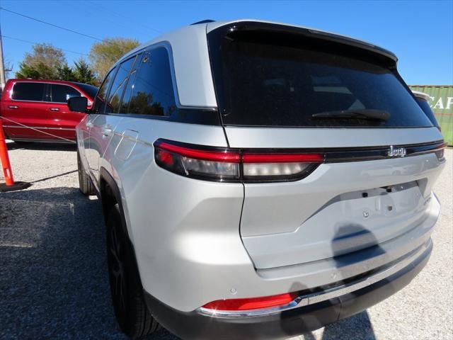 used 2023 Jeep Grand Cherokee car, priced at $39,199