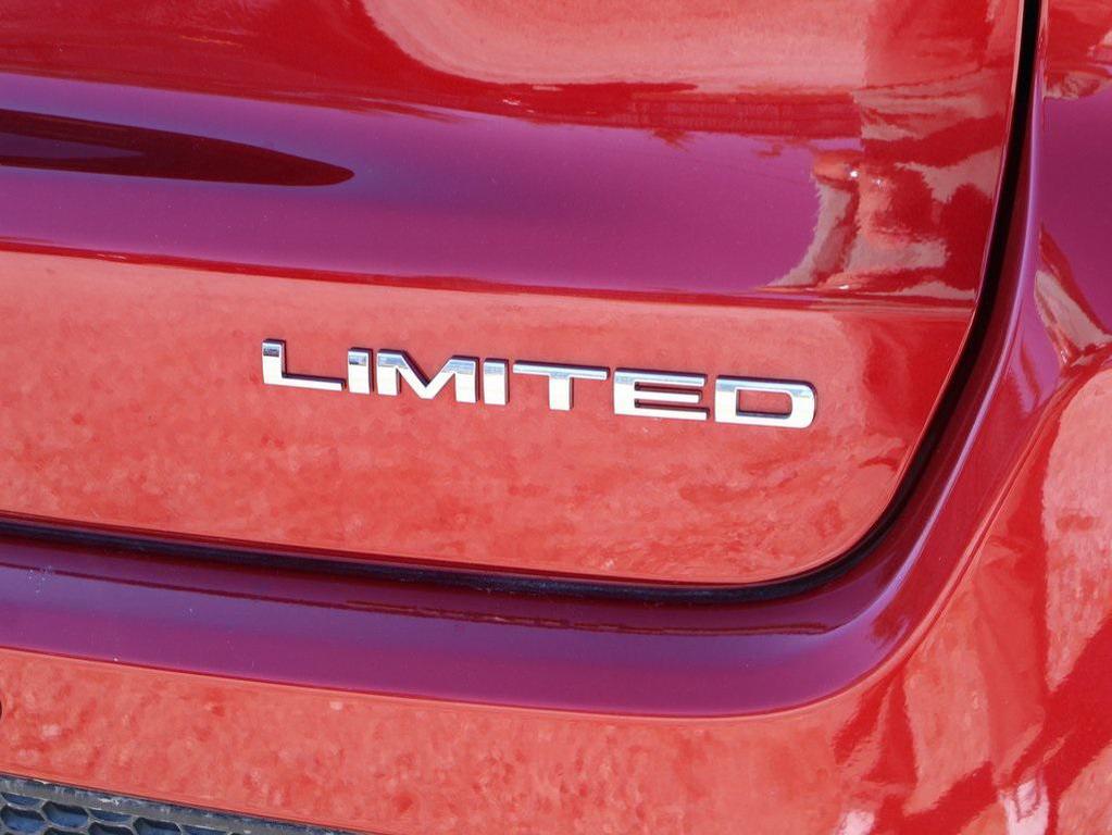 used 2025 Jeep Compass car, priced at $25,999