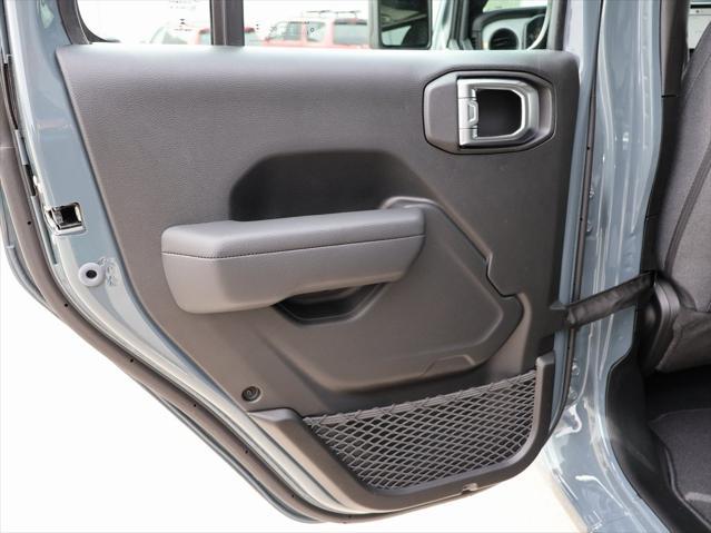 new 2025 Jeep Wrangler car, priced at $39,730