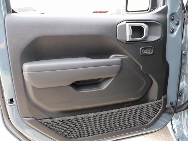 new 2025 Jeep Wrangler car, priced at $39,730