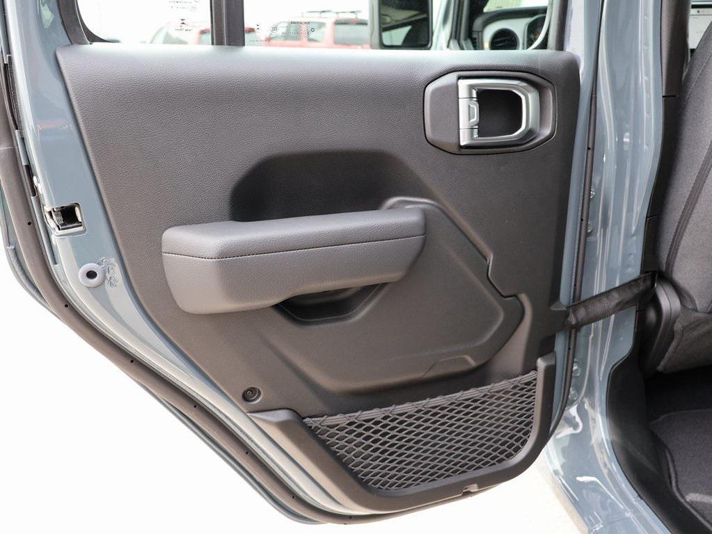 new 2025 Jeep Wrangler car, priced at $37,499