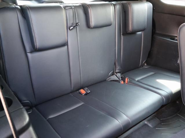 used 2018 Toyota Highlander car, priced at $23,299