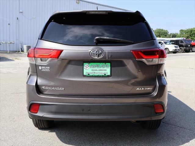 used 2018 Toyota Highlander car, priced at $23,299