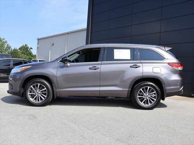 used 2018 Toyota Highlander car, priced at $23,299