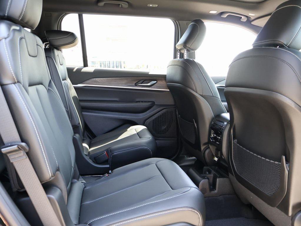 new 2025 Jeep Grand Cherokee L car, priced at $44,727