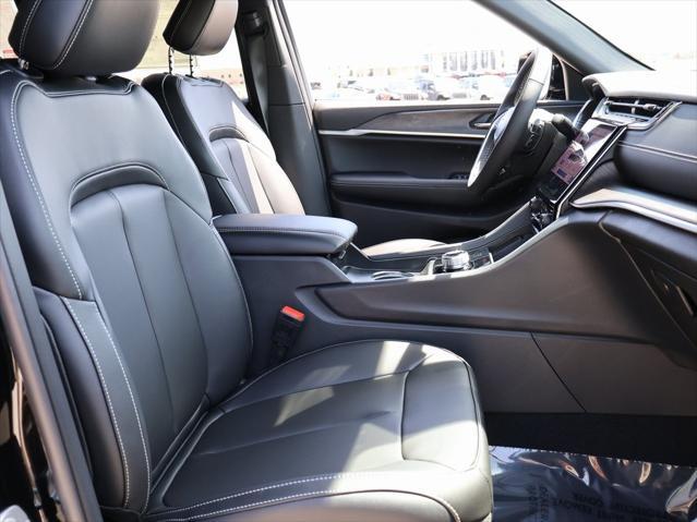 new 2025 Jeep Grand Cherokee L car, priced at $48,727