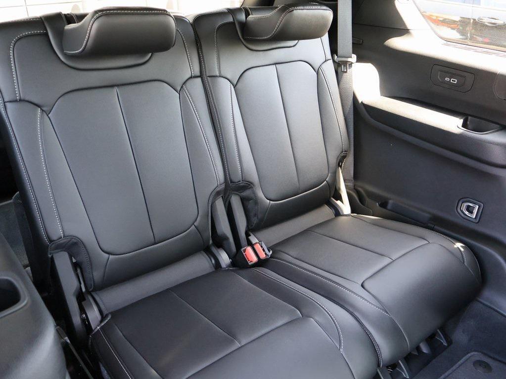new 2025 Jeep Grand Cherokee L car, priced at $44,727