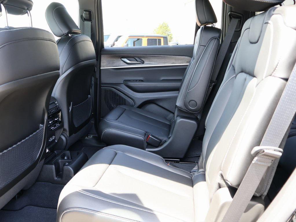 new 2025 Jeep Grand Cherokee L car, priced at $44,727