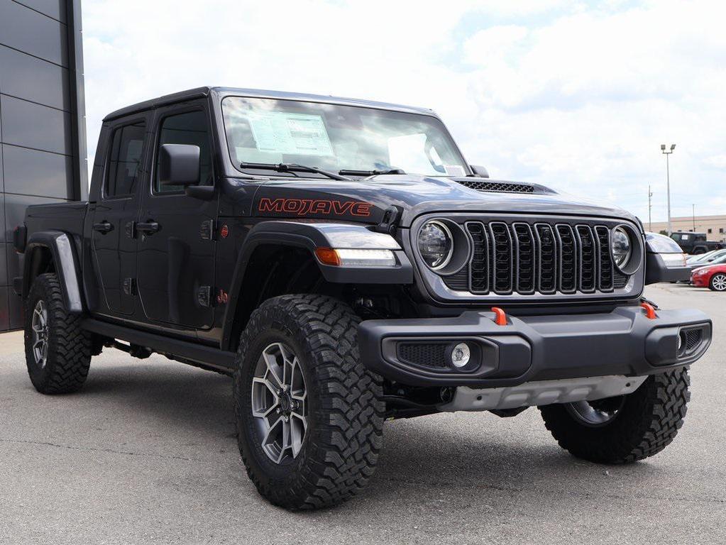 new 2025 Jeep Gladiator car, priced at $55,178